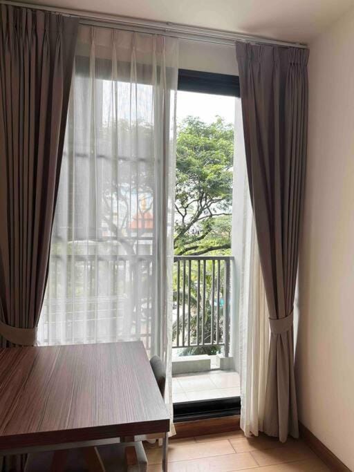 The Astra condo Deluxe Room Apartment in Chiang Mai