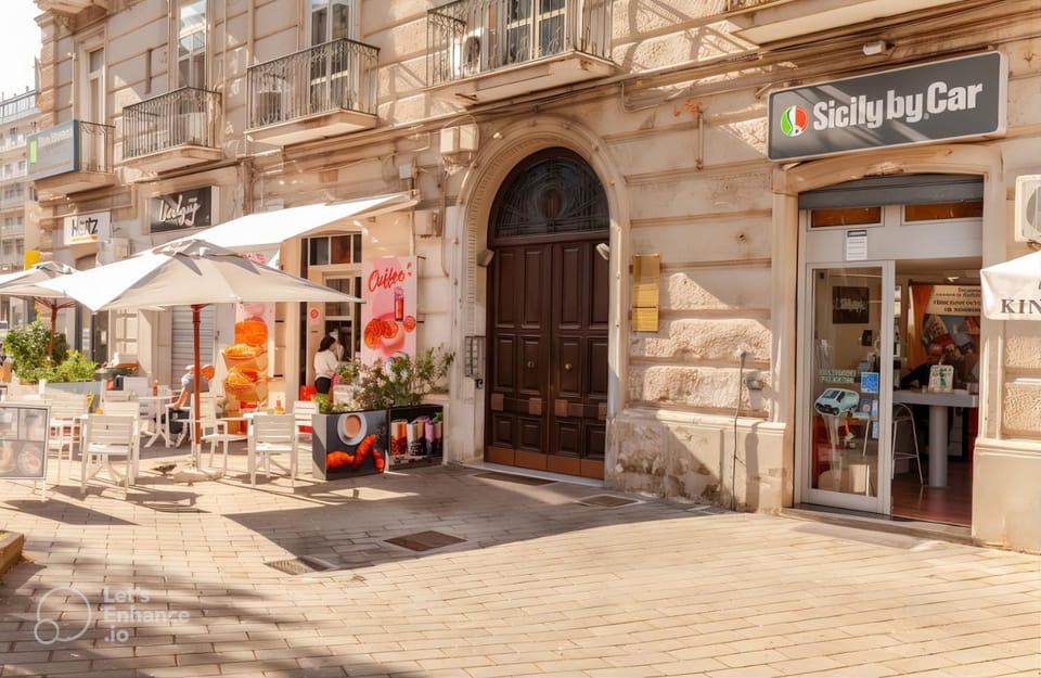 Property building, Day, Food and drinks, Street view