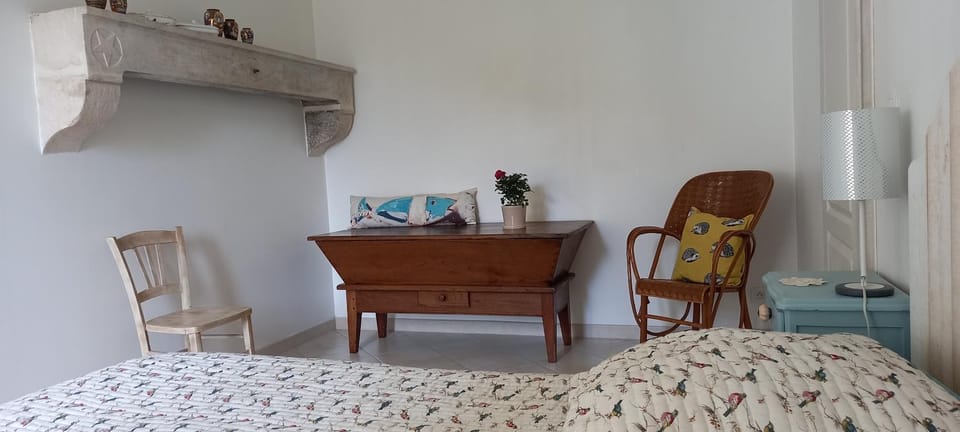 La MÉSANGE BLEUE Bed and Breakfast in Nouvelle-Aquitaine