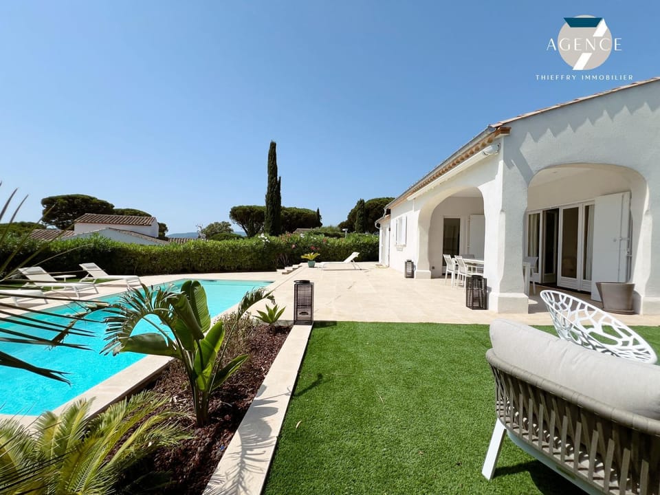Patio, Swimming pool