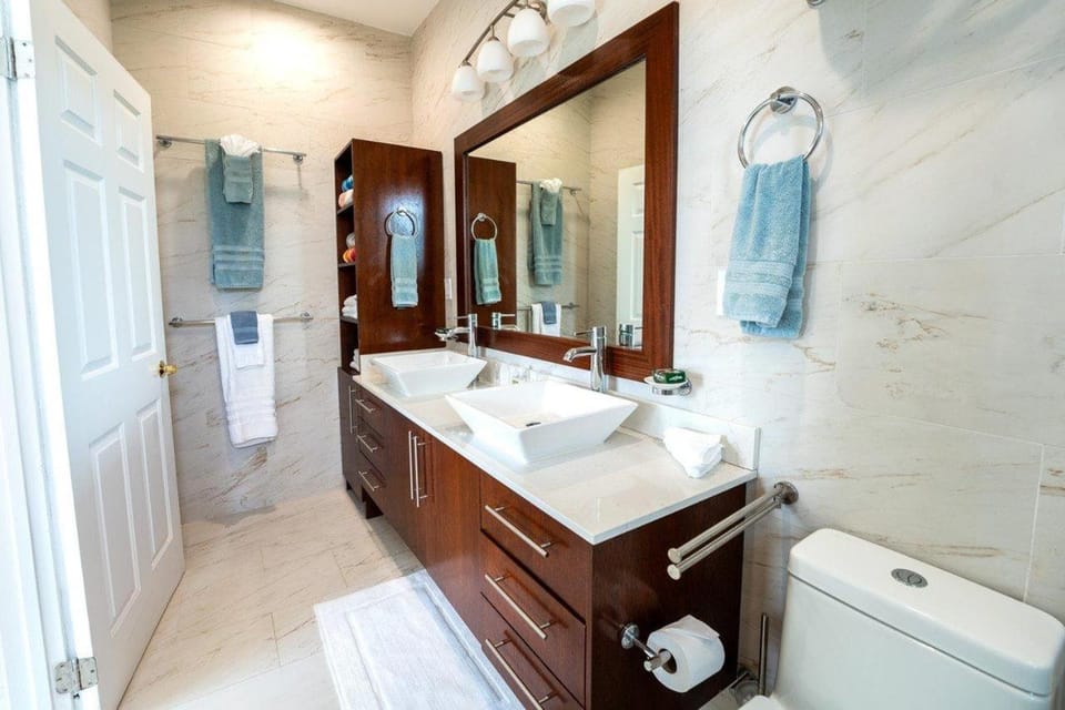 Wyakha 4 Ocean View Villa in Long Bay Hills