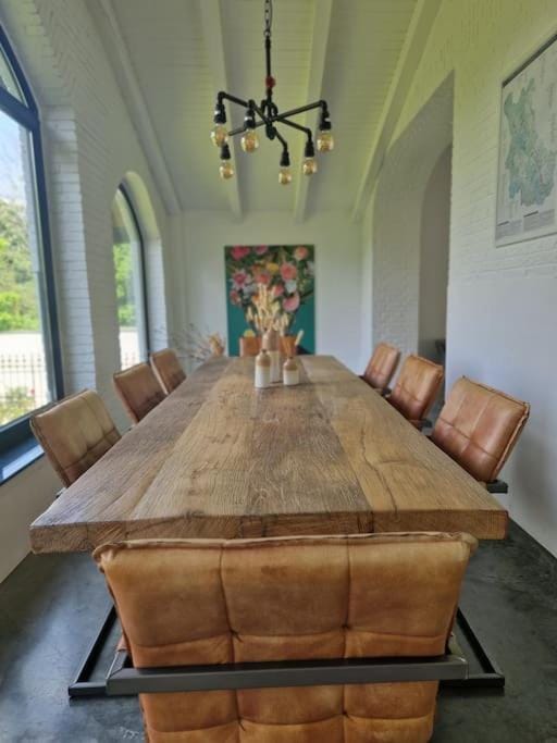 Historische Villa mit Garten, Luxus Apartment in North Rhine-Westphalia