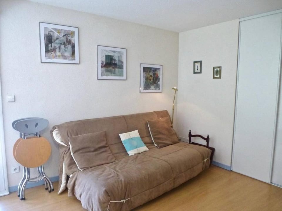 Résidence Pleiades - Appartement lumineux avec 2 balcons et parking couvert MAE-8244 Apartment in Occitanie