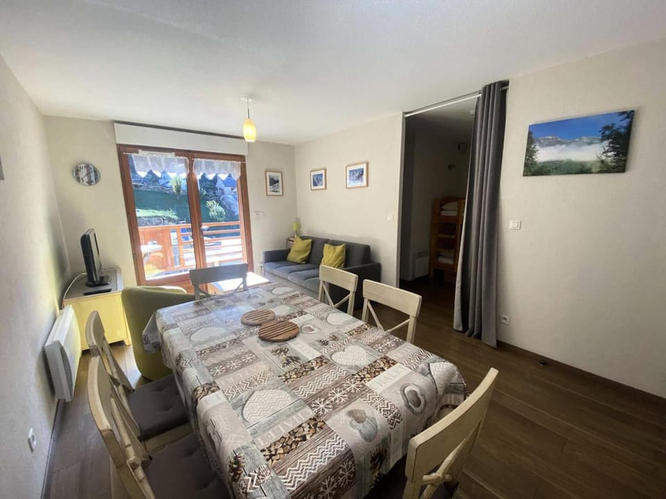 Résidence Bois De Marie - Appartement cosy avec parking couvert et Wi-Fi, proche du centre de Barèges MAE-8254 Apartment in Aragon