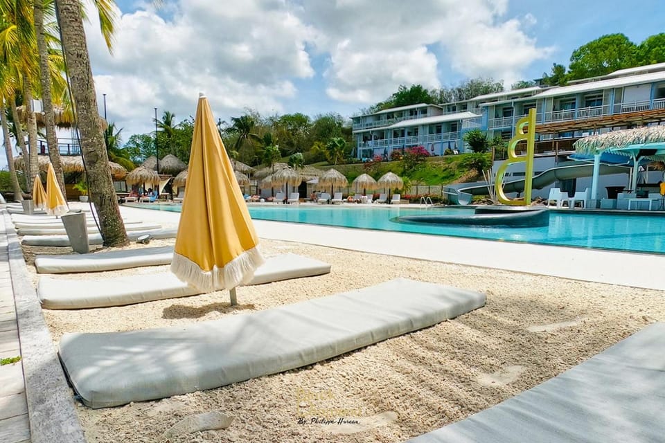 Restaurant/places to eat, Day, Lounge or bar, Pool view, Swimming pool, Breakfast, Open Air Bath, sunbed