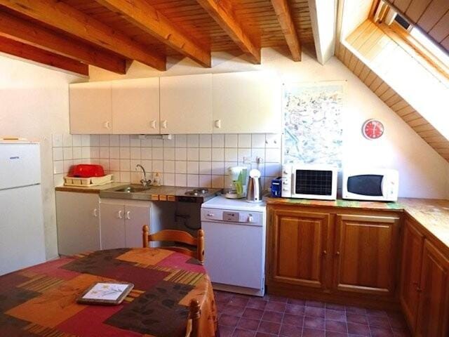 Résidence Casino - Appartement mansardé, 6 couchages avec mezzanine proche du centre de Barèges MAE-8464 Apartment in Occitanie
