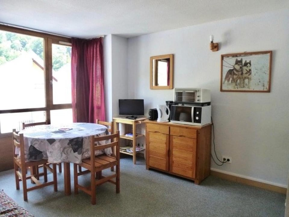 Résidence Ecureuils - Studio avec parking couvert proche du centre de Barèges MAE-8634 Apartment in Aragon