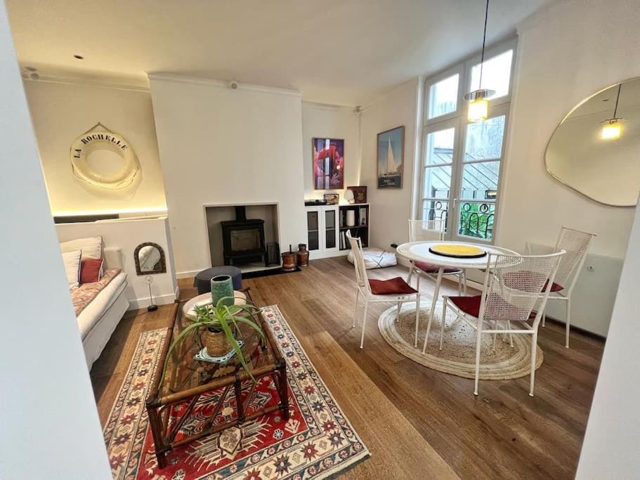 Le SeptièmeArt - Coeur de ville Apartment in La Rochelle