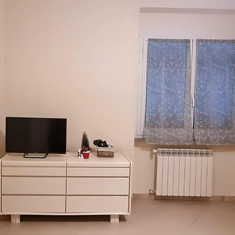 TV and multimedia, Bedroom