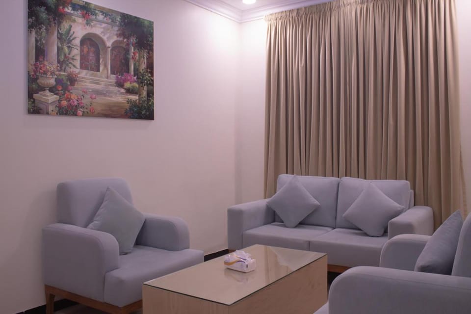 منازل الريم للشقق المخدومة فرع العزيزية Hotel in Riyadh