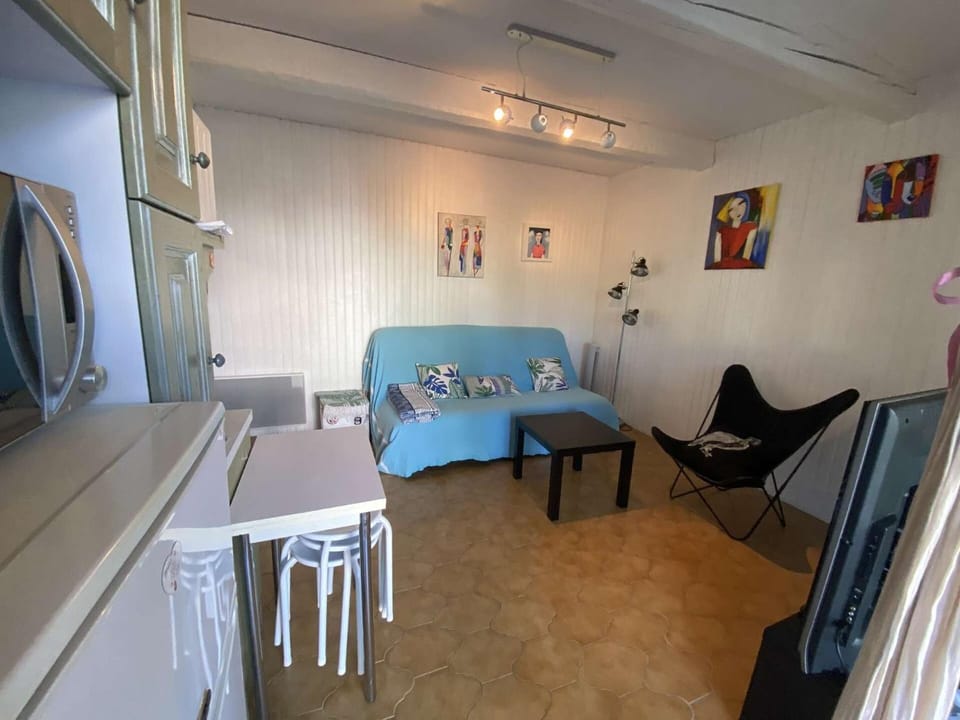 Résidence Marie Louise - Agréable appartement de 35m2 avec 4 couchages à Six Fours les Plages proche des plages MAE-9824 Apartment in Sanary-sur-Mer