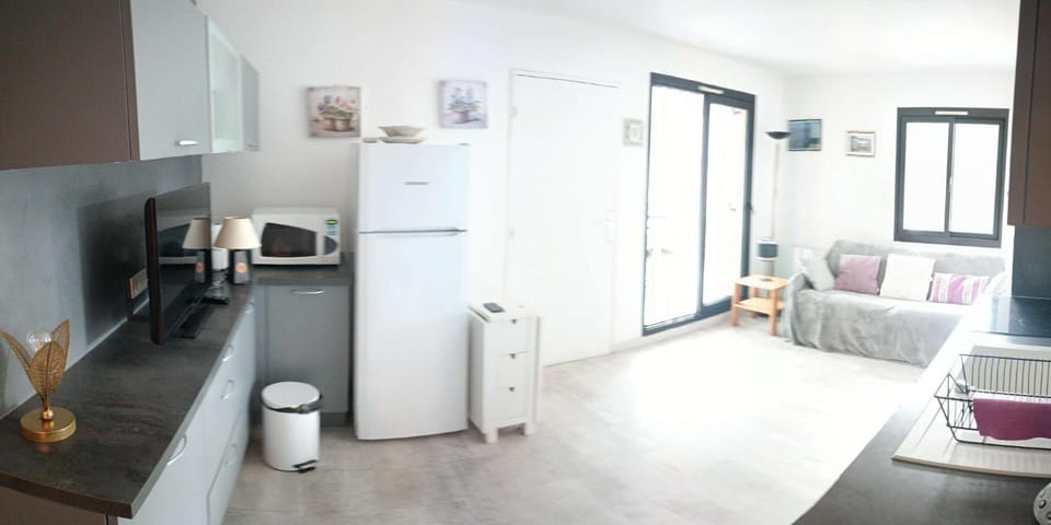 Résidence Grand Large - Charmant T3 proche plage dans un beau domaine avec piscine MAE-1214 Apartment in Six-Fours-les-Plages