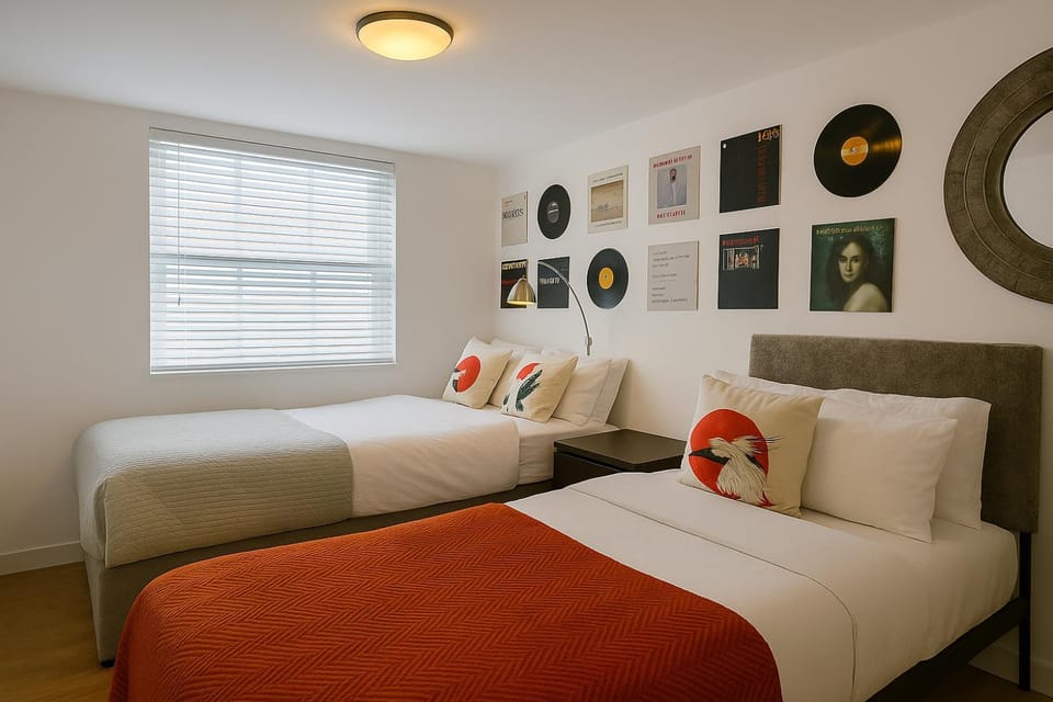 Bed, Decorative detail, Bedroom