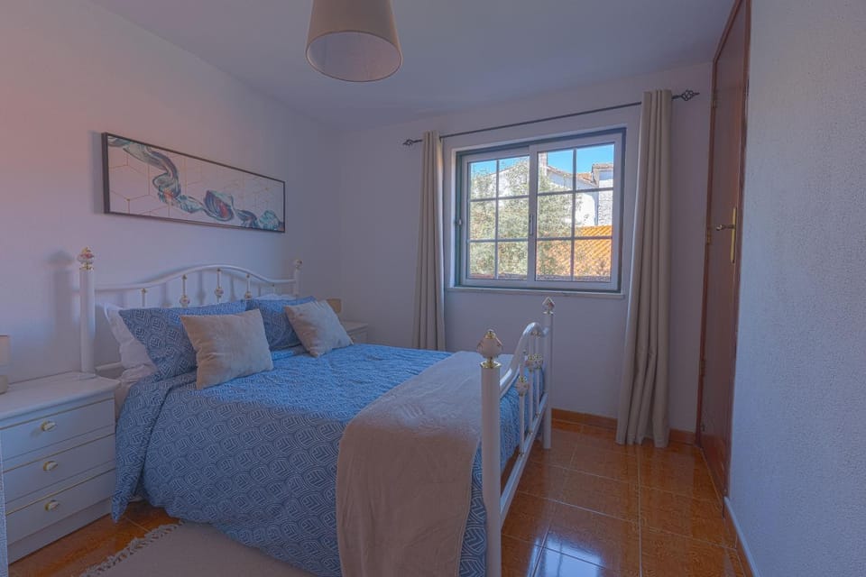 Bed, Bedroom, wardrobe