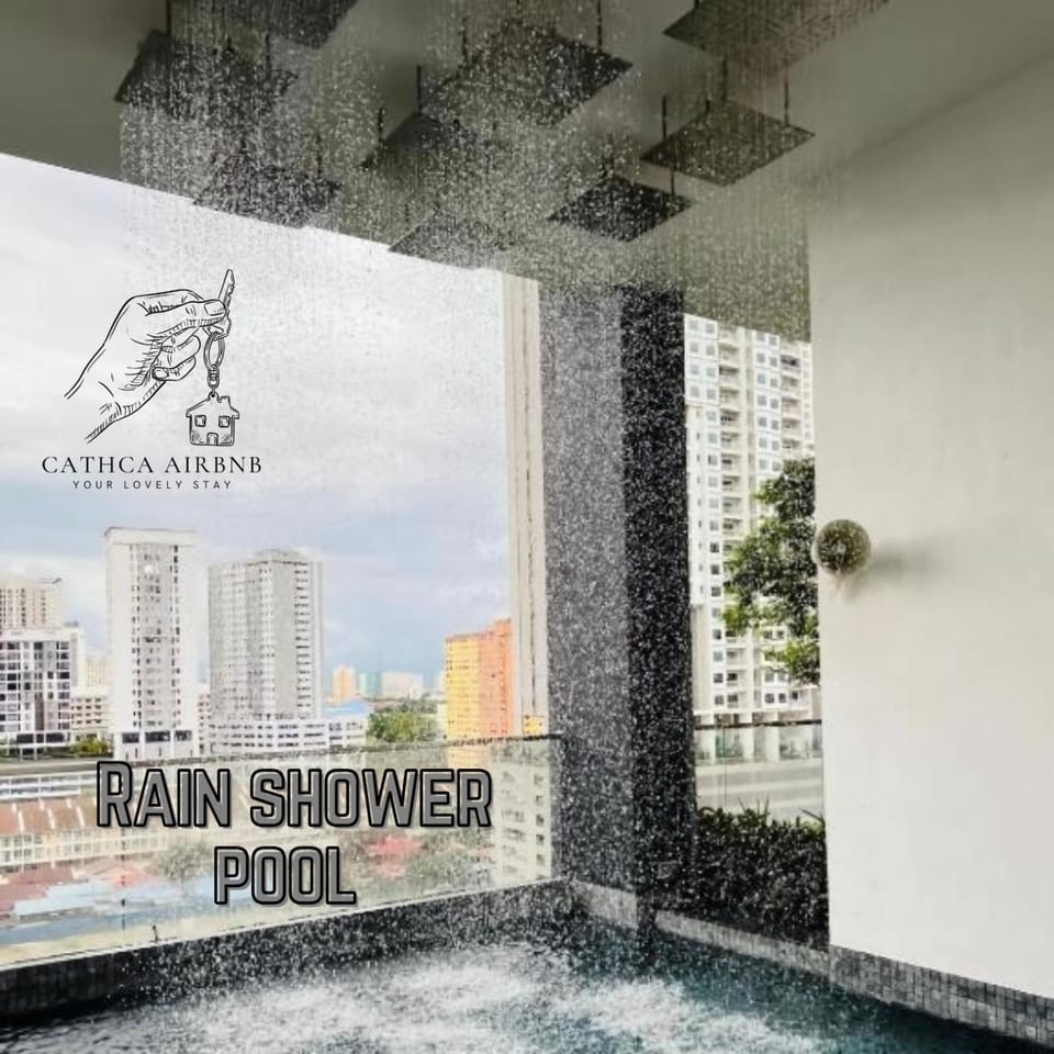 City view, Pool view, Swimming pool