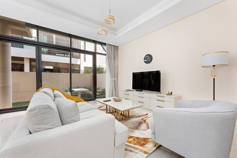 StoneTree - The Modern Family Friendly Villa Villa in Dubai