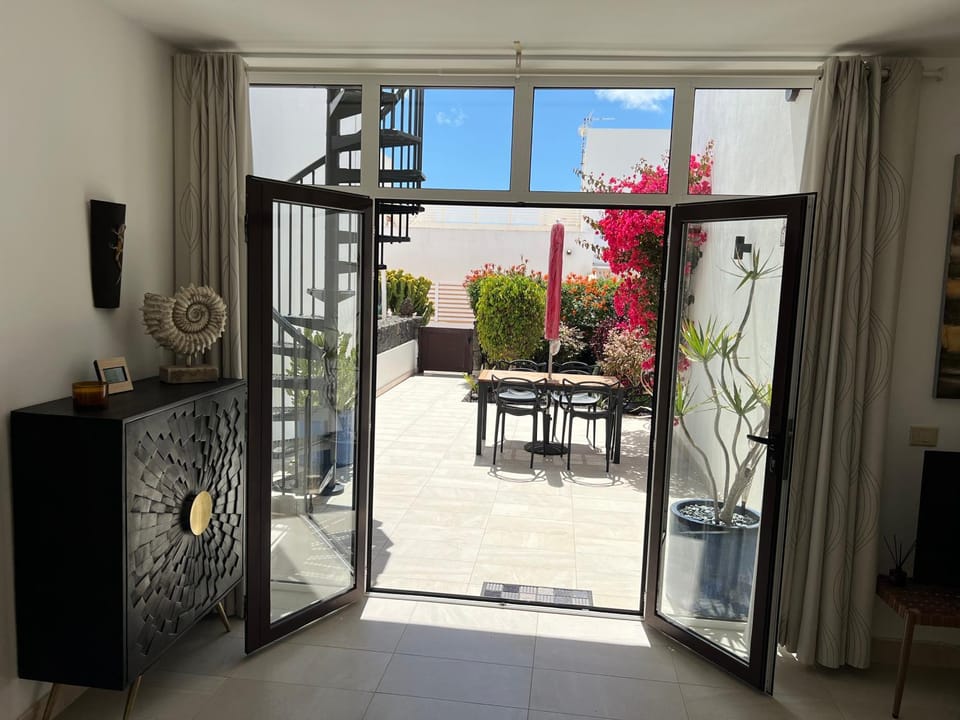 Patio, Day, View (from property/room), Balcony/Terrace, Balcony/Terrace, Dining area
