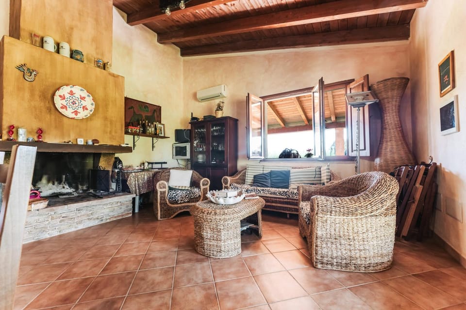 Property building, Living room