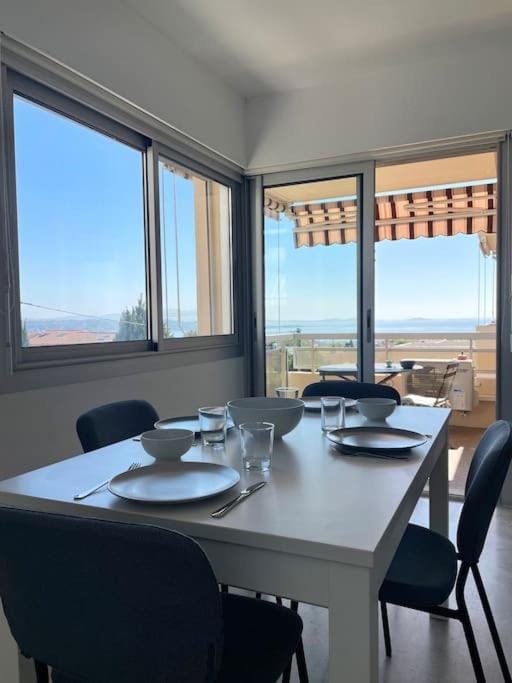 Dining area, Sea view