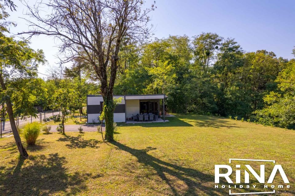 Kuća za odmor Rina House in Croatia
