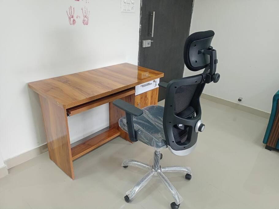 2BHK AC Service Apartment 303 - Manjari Apartment in Pune