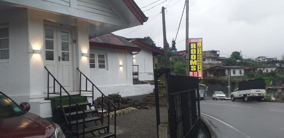 T Bungalow Bed and Breakfast in Nuwara Eliya