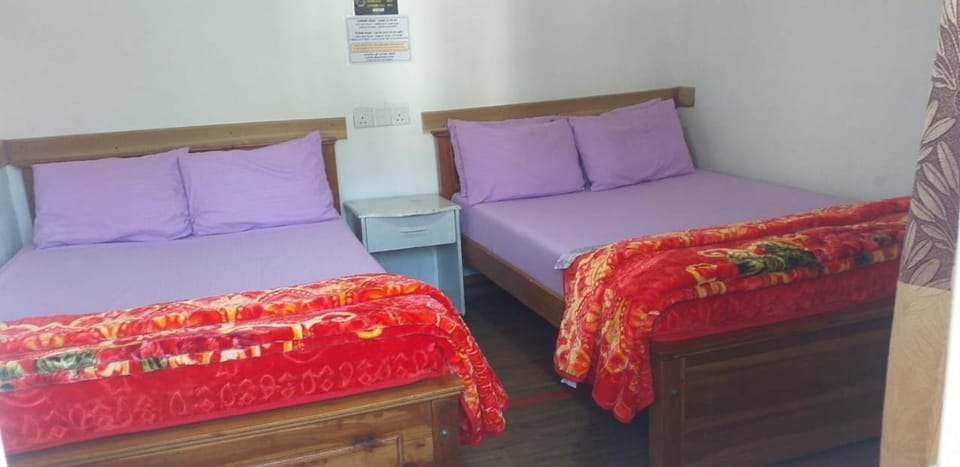 T Bungalow Bed and Breakfast in Nuwara Eliya