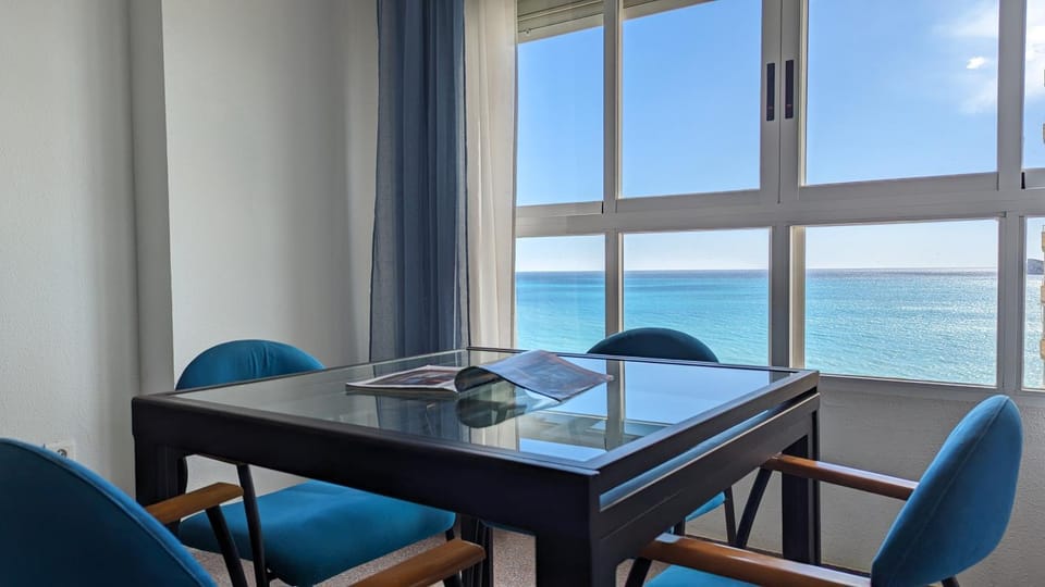 Living room, Sea view
