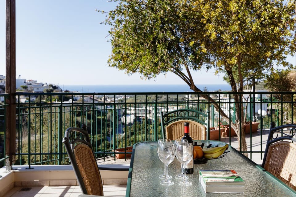 View (from property/room), Balcony/Terrace