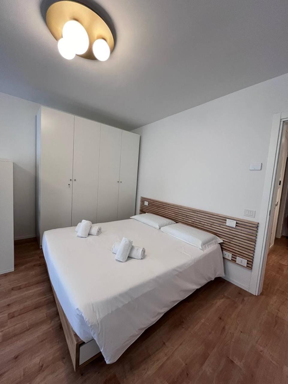 Bed, wardrobe