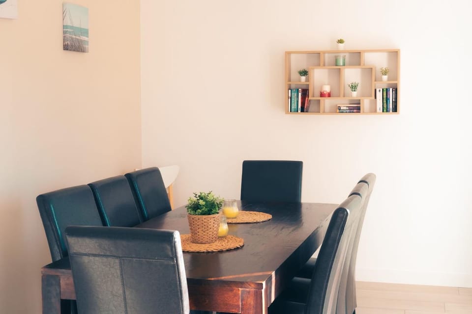 Dining area, Meals, Meals