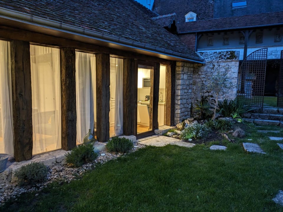 Property building, Garden view