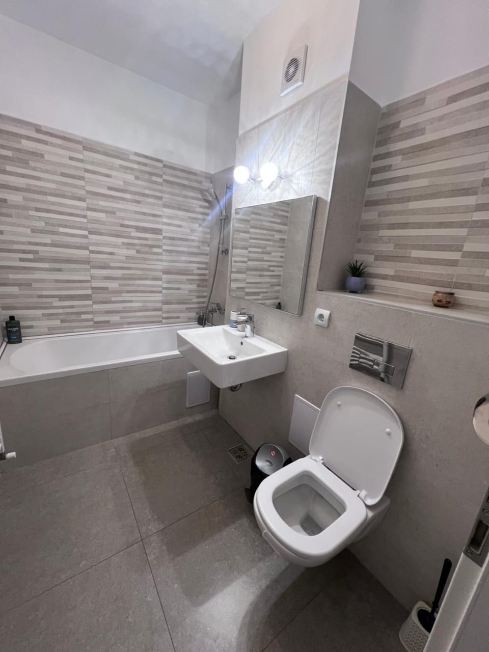 Nebele Residence Brasov-Self check in -Mall Coresi Apartment in Brasov
