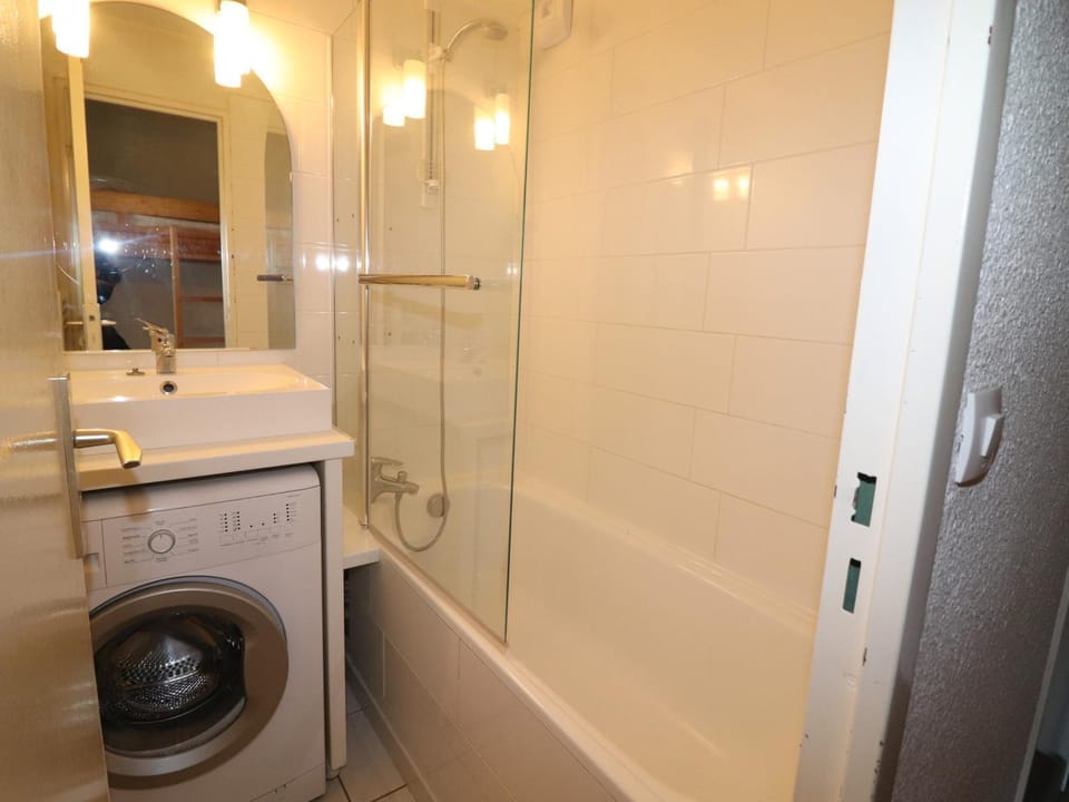 Studio confort 4 pers, proche pistes, animaux OK, balcon - FR-1-502-535 Apartment in Tignes