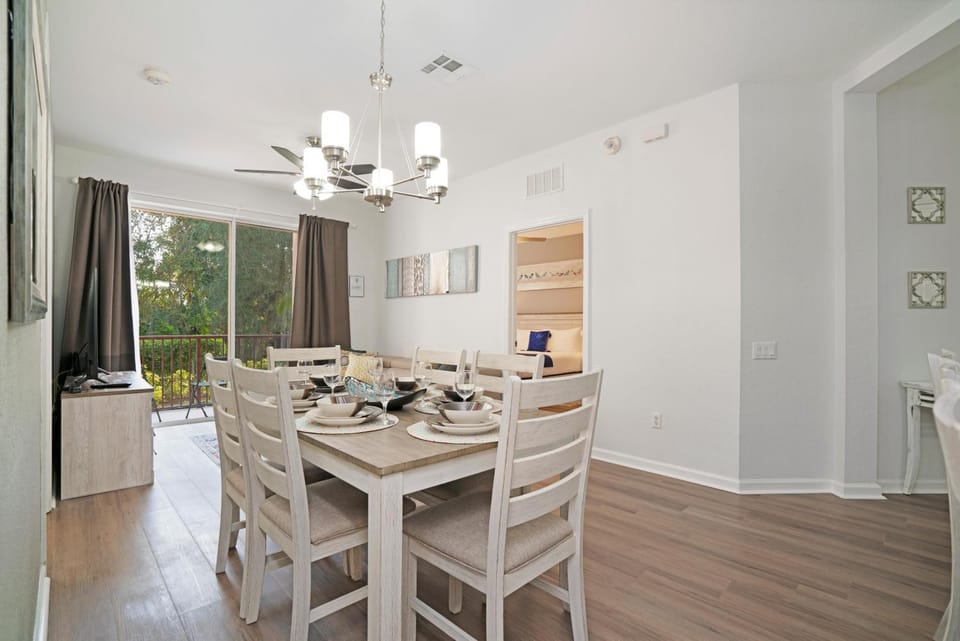Luxury Remodeled! WOW! House in Orlando