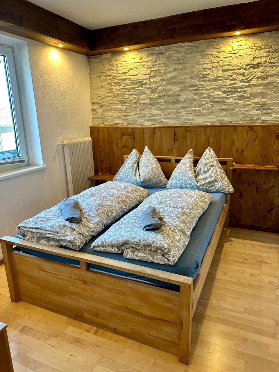 Bed, Winter, Summer, Photo of the whole room, Bedroom, internet, internet, internet, pet friendly, pet friendly, towels, towels