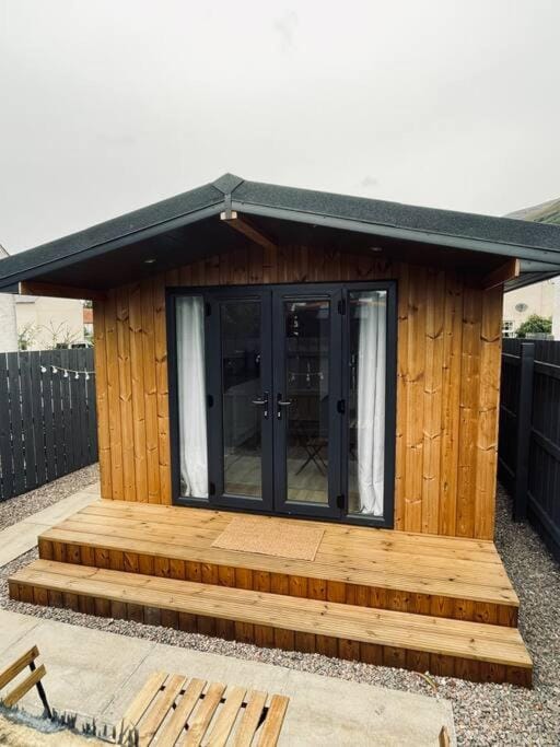 West Highland Snug Apartment in Kinlochleven