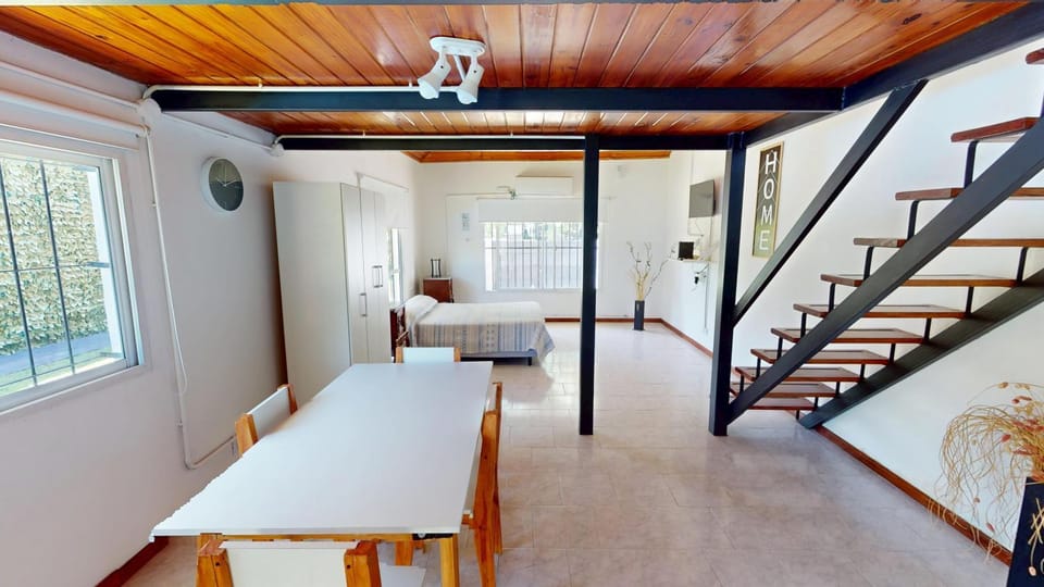 Bed, Photo of the whole room, Dining area, Bedroom