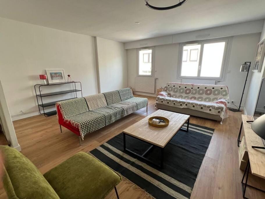 Superbe appartement avec parking Apartment in La Rochelle