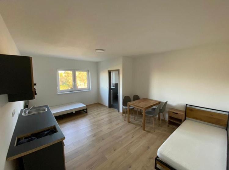 Zimmer mit Bad und Küche Bed and Breakfast in Lower Saxony, Germany