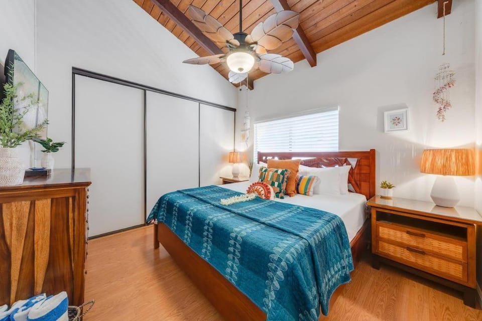 Kihei Alii Kai C405 · KAK C405 Updated 2BD Condo Across Beach w House in Kihei