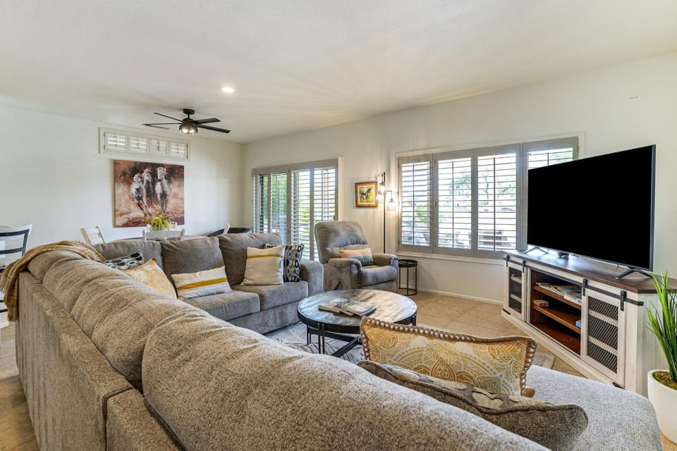 Near Golf Courses: Surprise Home w/ Private Pool House in Sun City Grand