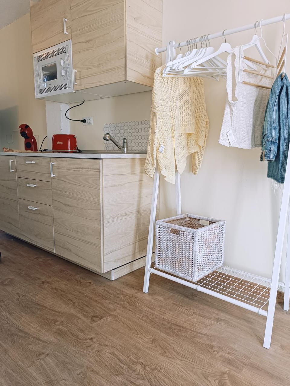 minibar, wardrobe