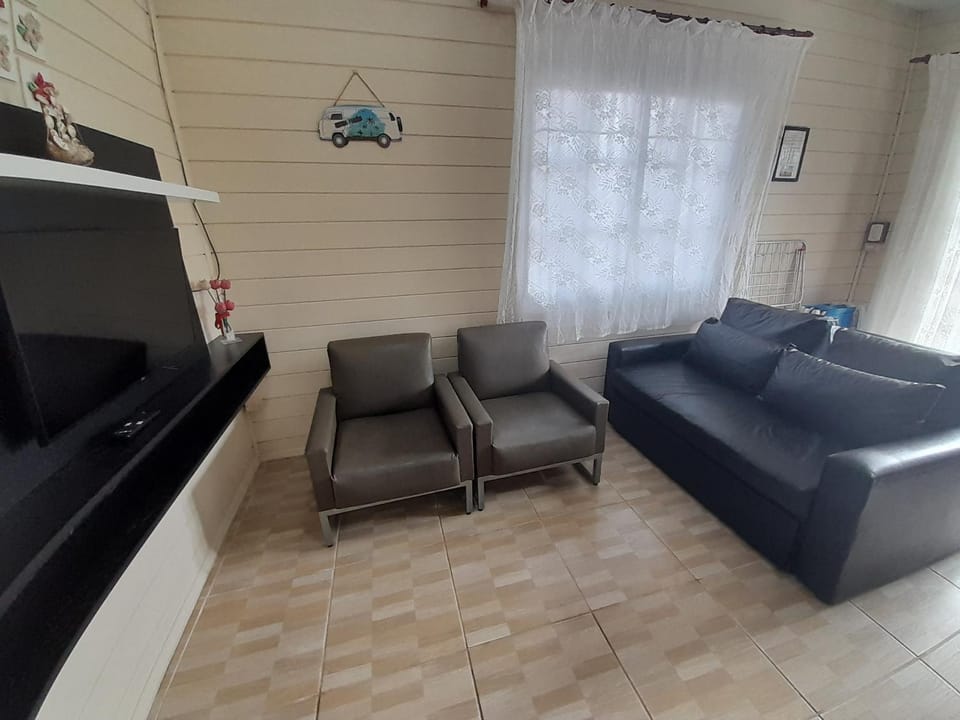 Communal lounge/ TV room, TV and multimedia, Living room