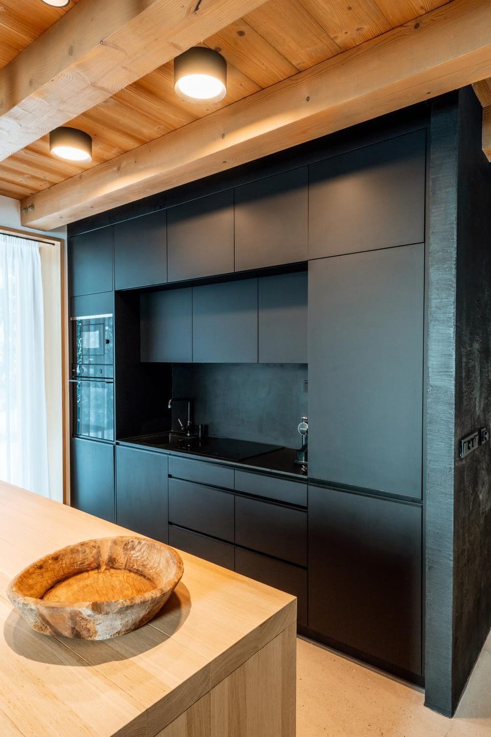 Kitchen or kitchenette, microwave, pet friendly, stove, kitchen