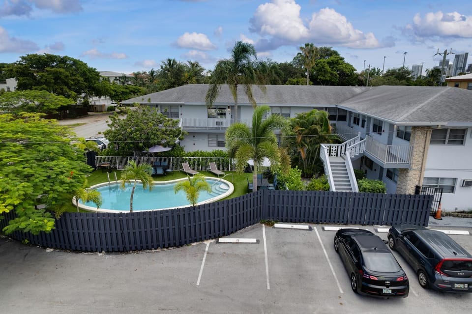 Property building, View (from property/room)