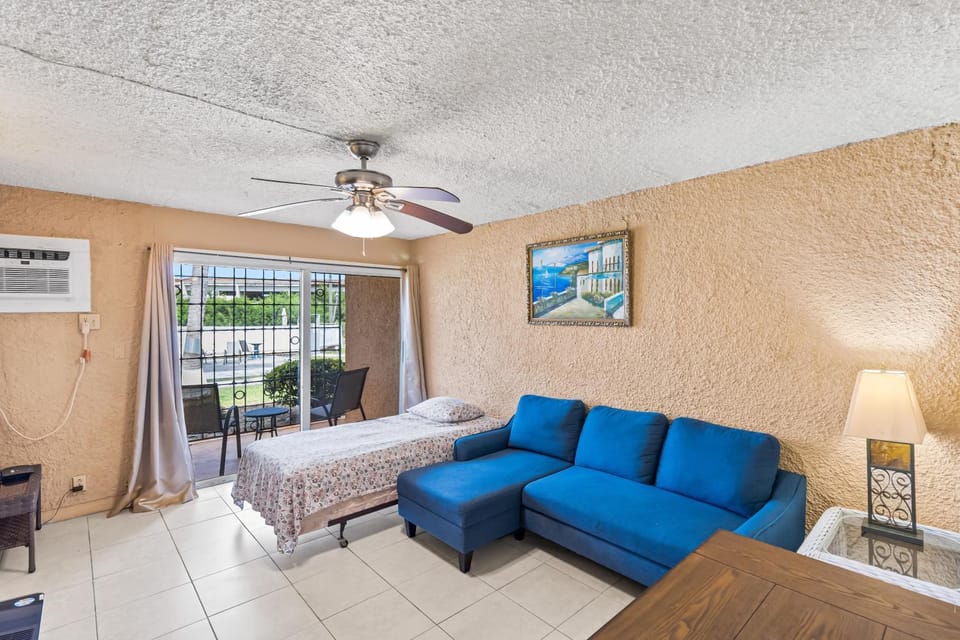 One Nice Caribbean View condo Apartment in St. Croix