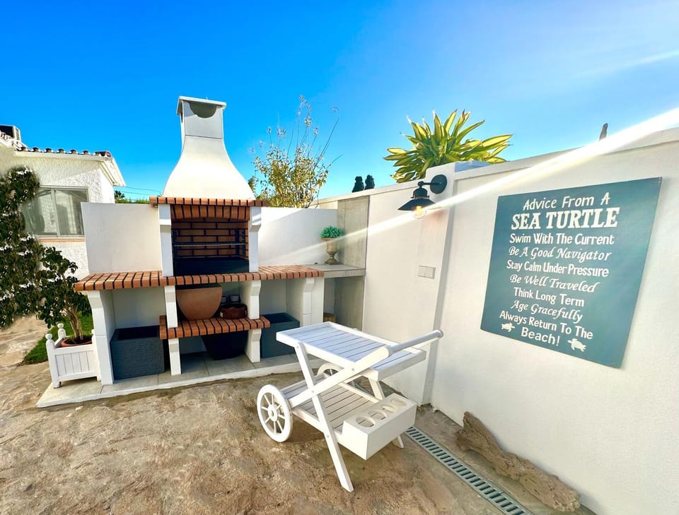 Day, BBQ facilities