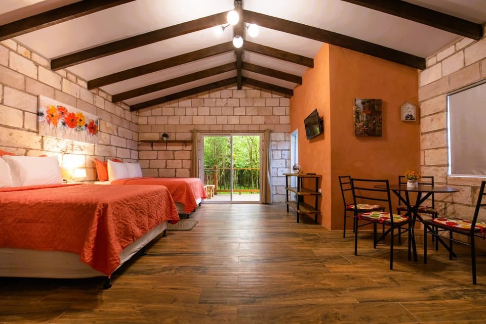 Cabañas de la Montaña Nature lodge in Francisco Morazán Department