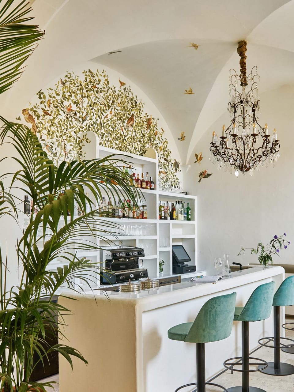 Lounge or bar